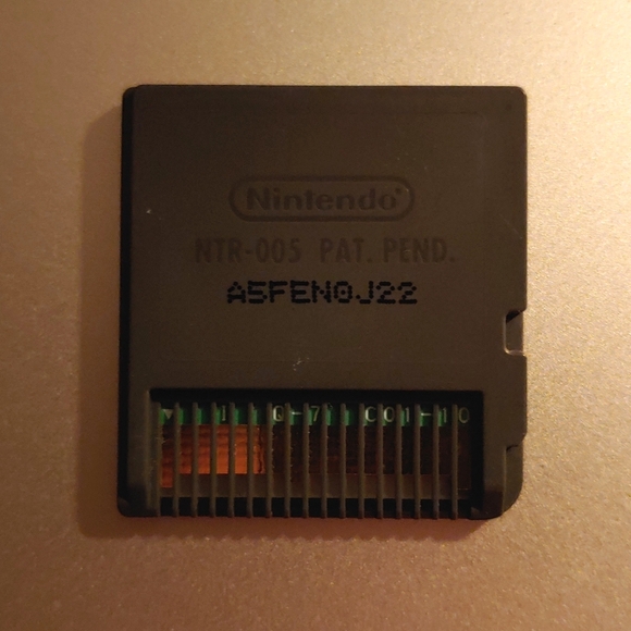 Professor Layton and the Curious Village DS game - Picture 3 of 3